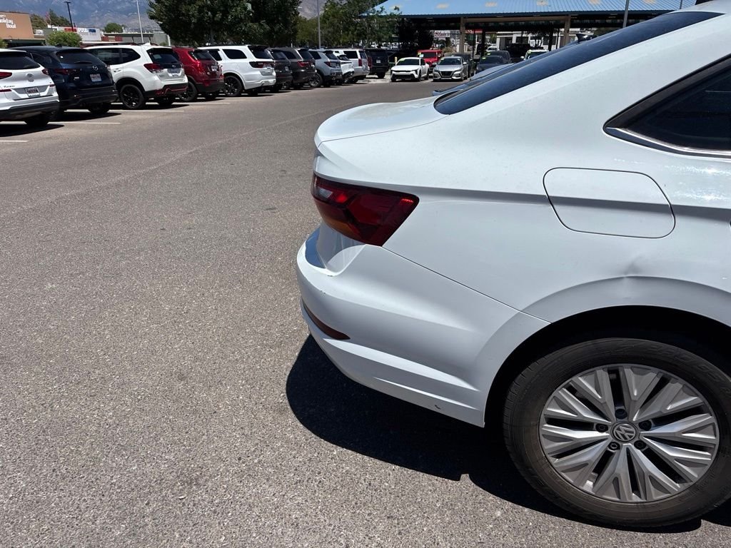 Used 2019 White Volkswagen 1.4T S image 14