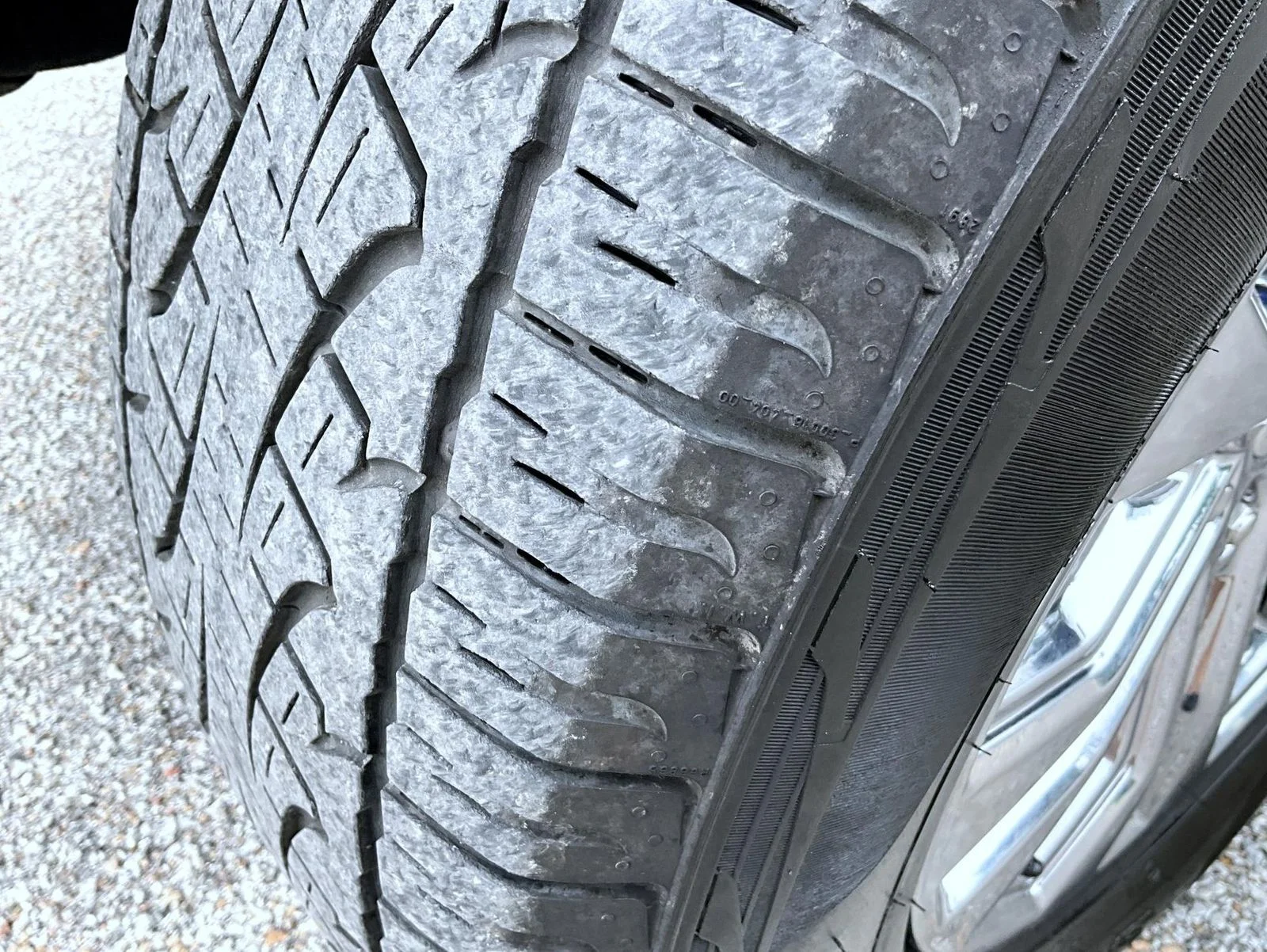Used 2024 Gray Ford XLT image 26