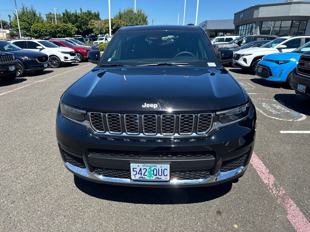 Used 2025 Black Jeep Laredo image 2