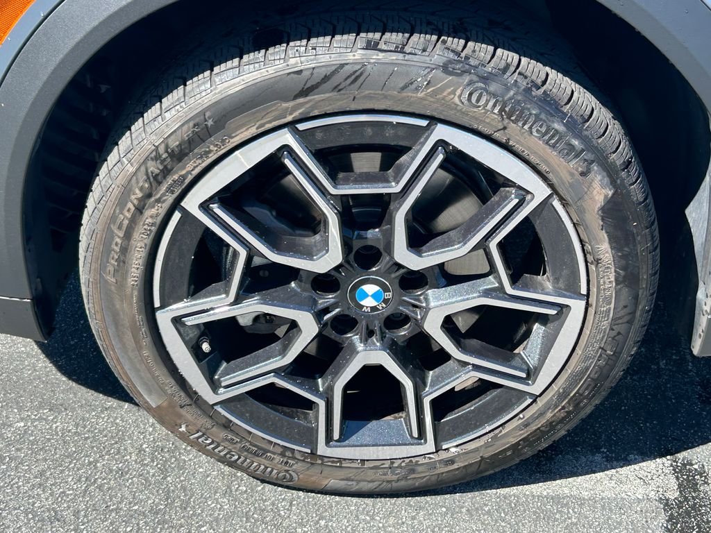 Used 2026 Storm Bay Metallic BMW xDrive28i image 9