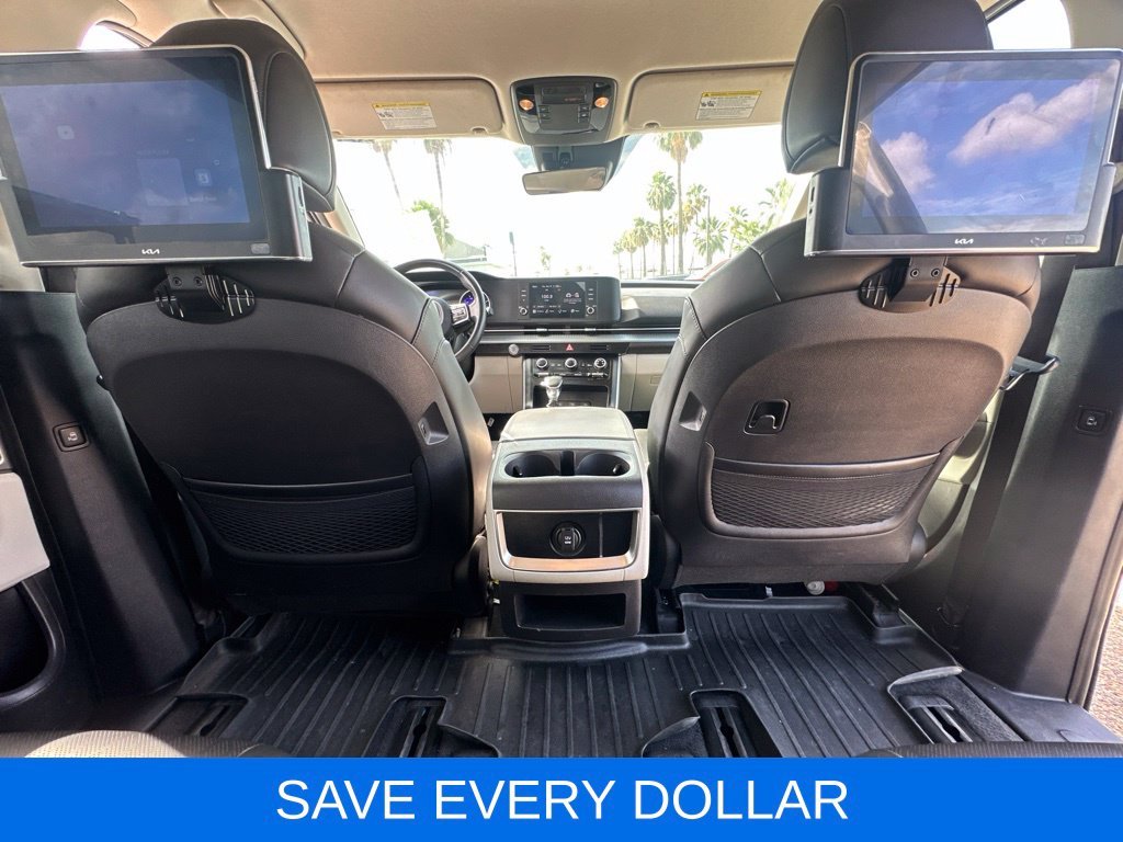 Used 2024 White Kia LX image 20