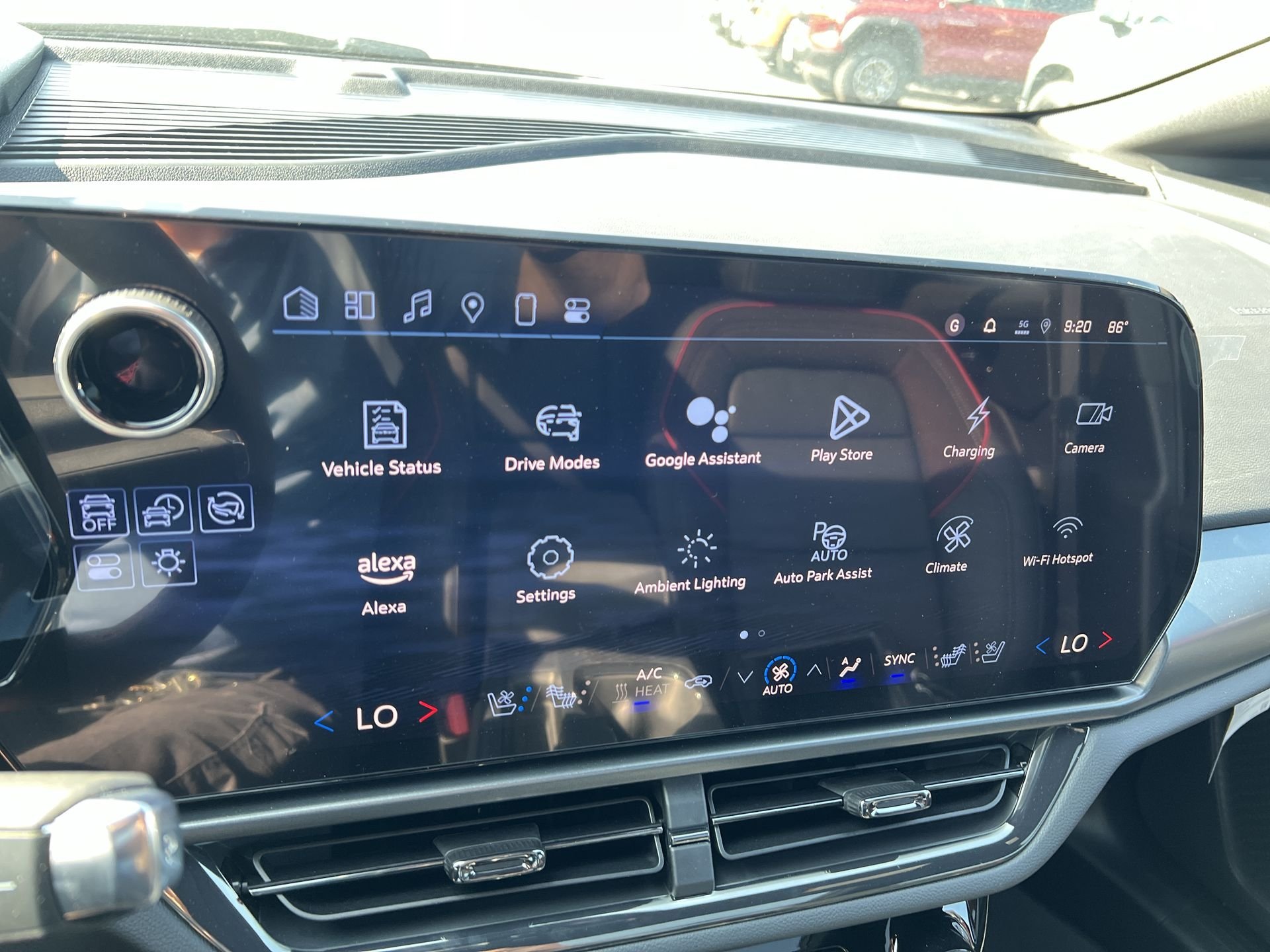 2025 Chevrolet Equinox EV RS - Photo 15