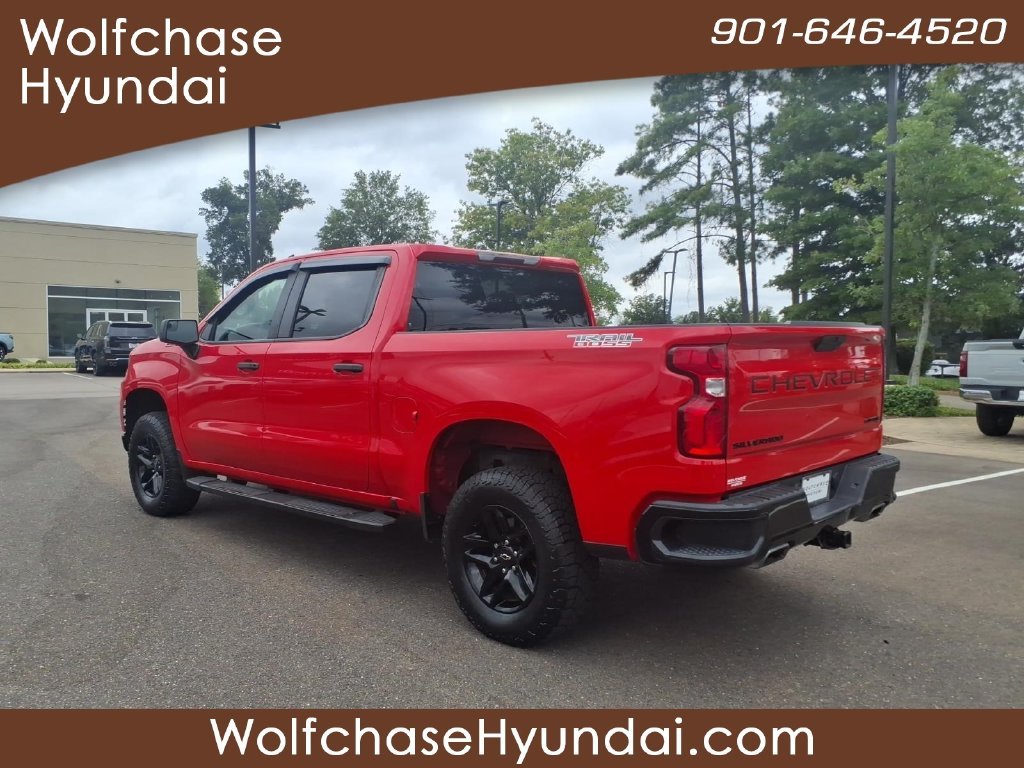Used 2021 Red Chevrolet Custom Trail Boss image 3