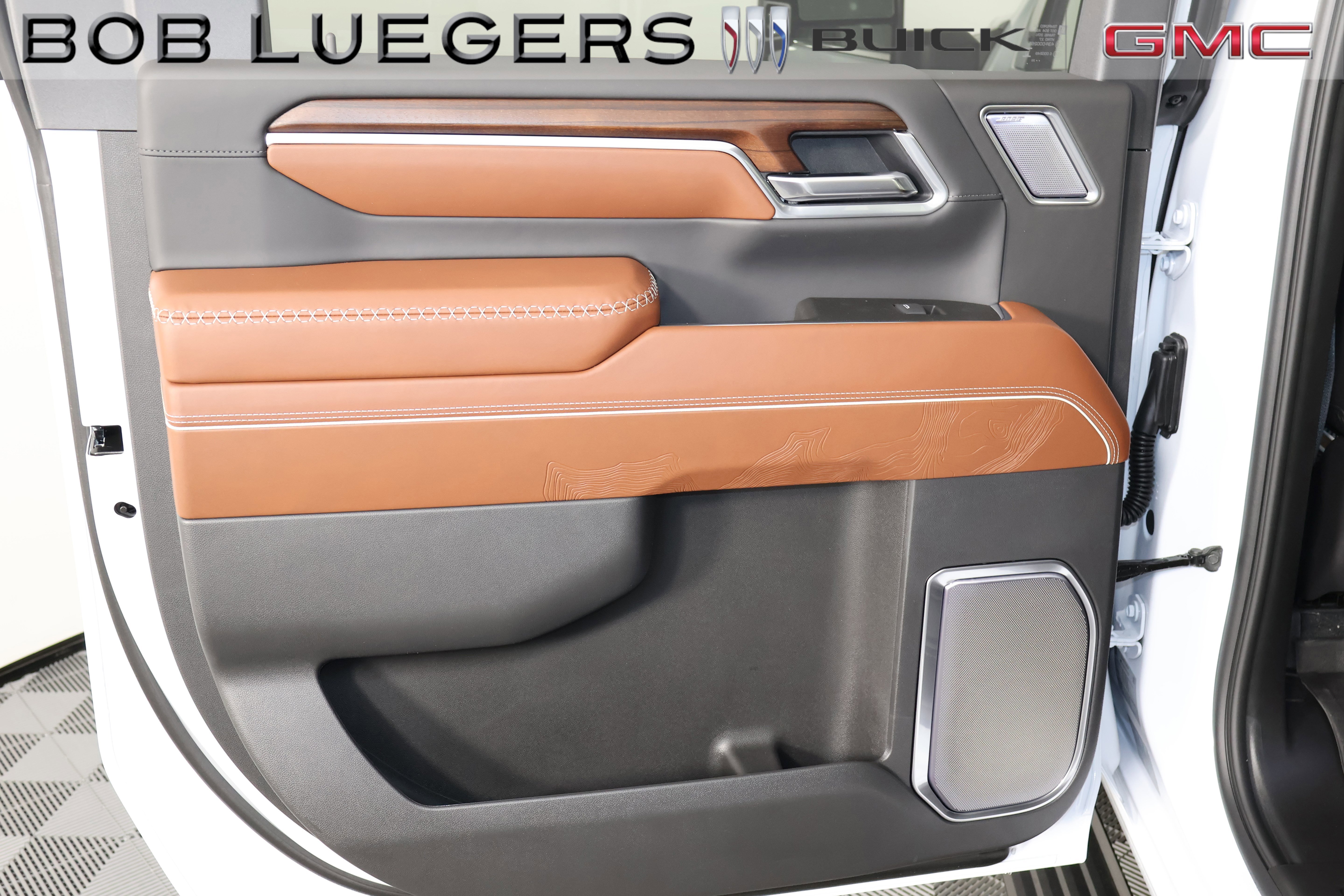 2026 GMC Sierra 2500HD Denali Ultimate - Photo 15