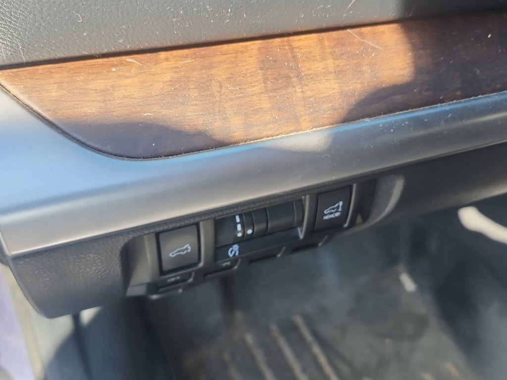 Used 2017 Blue Subaru Limited image 16