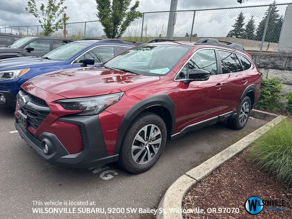 2025 Subaru Outback Premium's photo