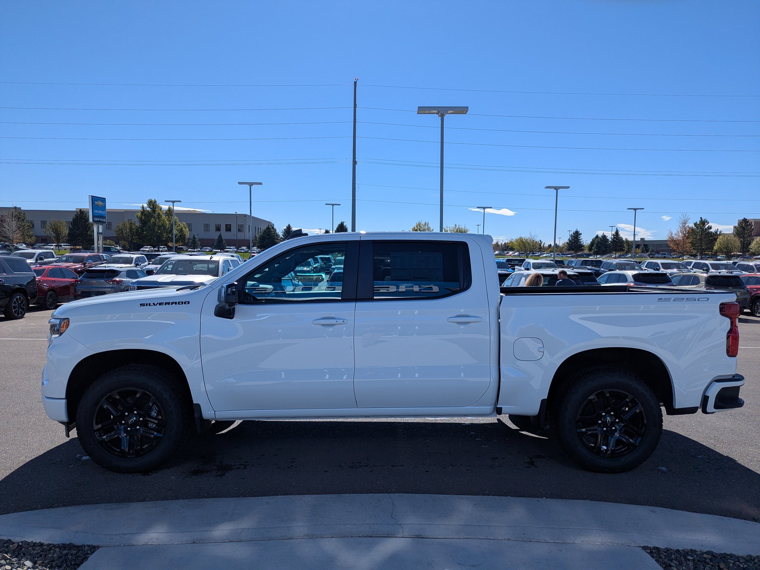 2026 Chevrolet Silverado 1500 RST - Photo 8