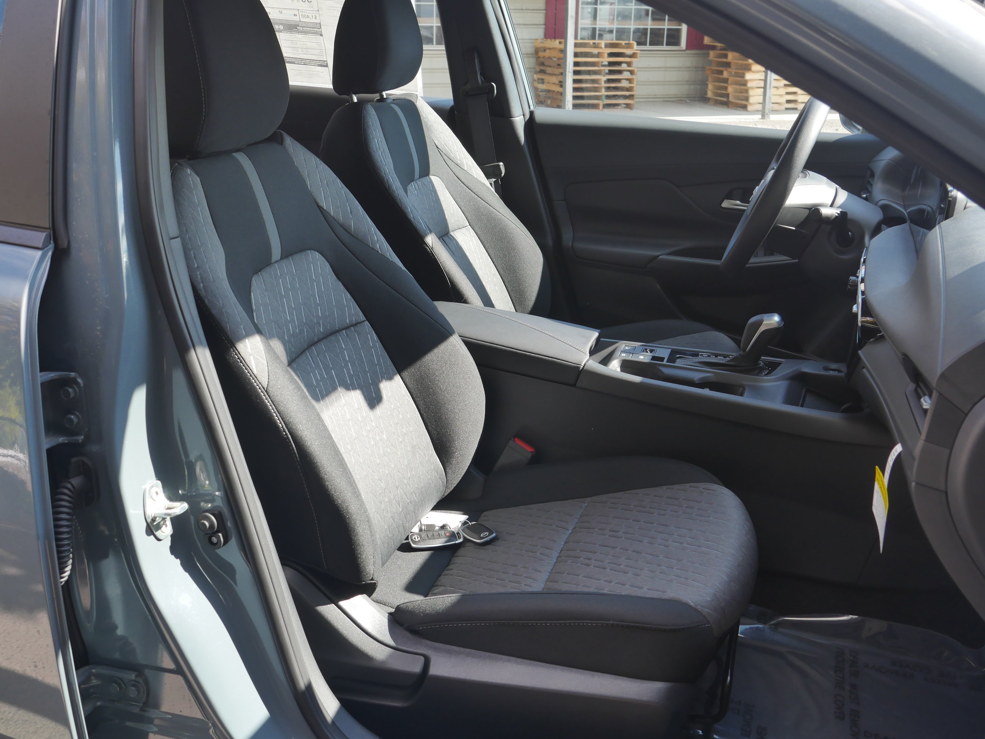 New 2027 Atlantic Gray Metallic Nissan SV image 23