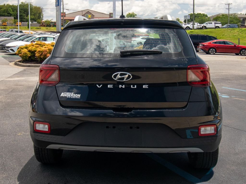 2026 Hyundai Venue SEL - Photo 12