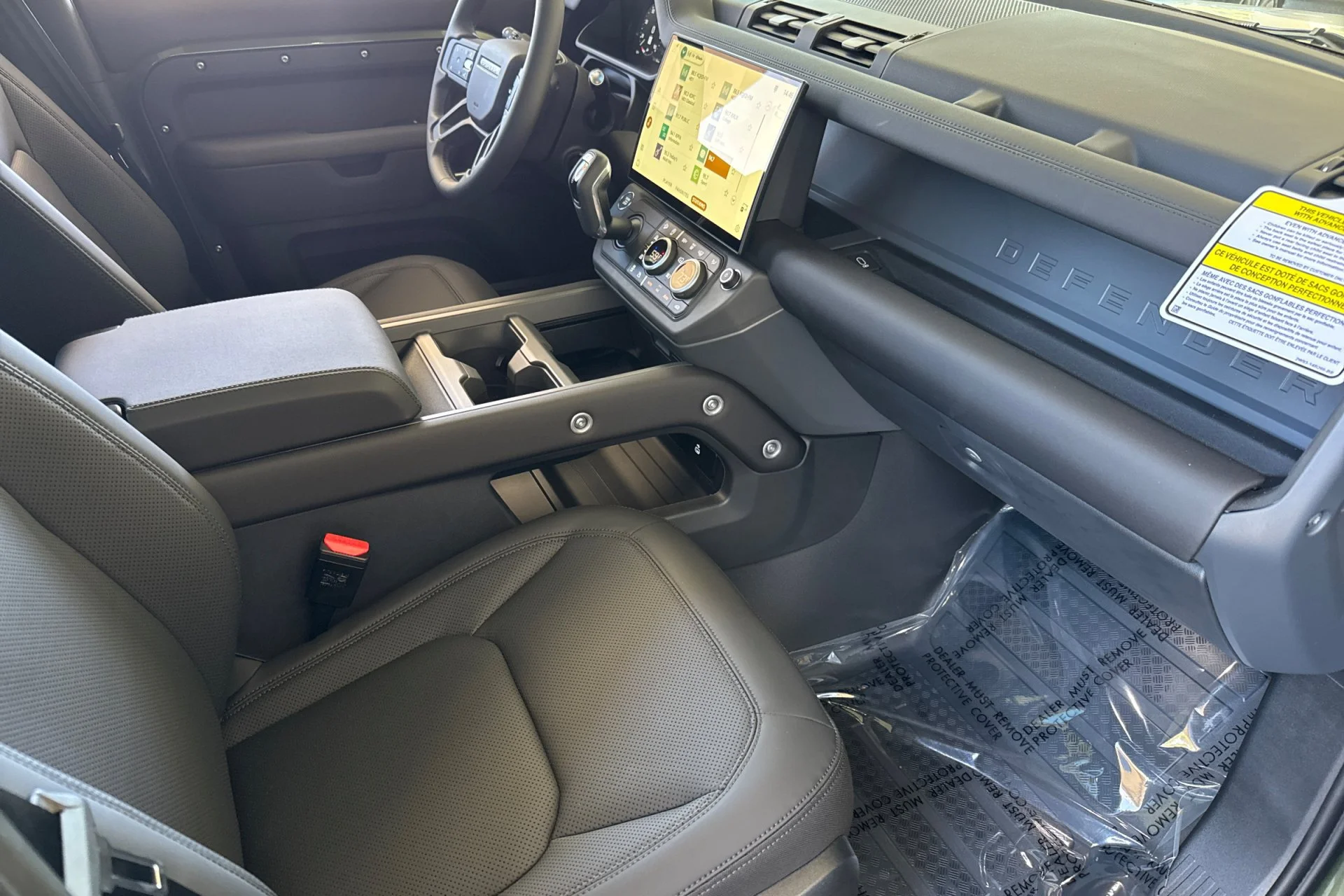 New 2026 Woolstone Green Land Rover S image 18