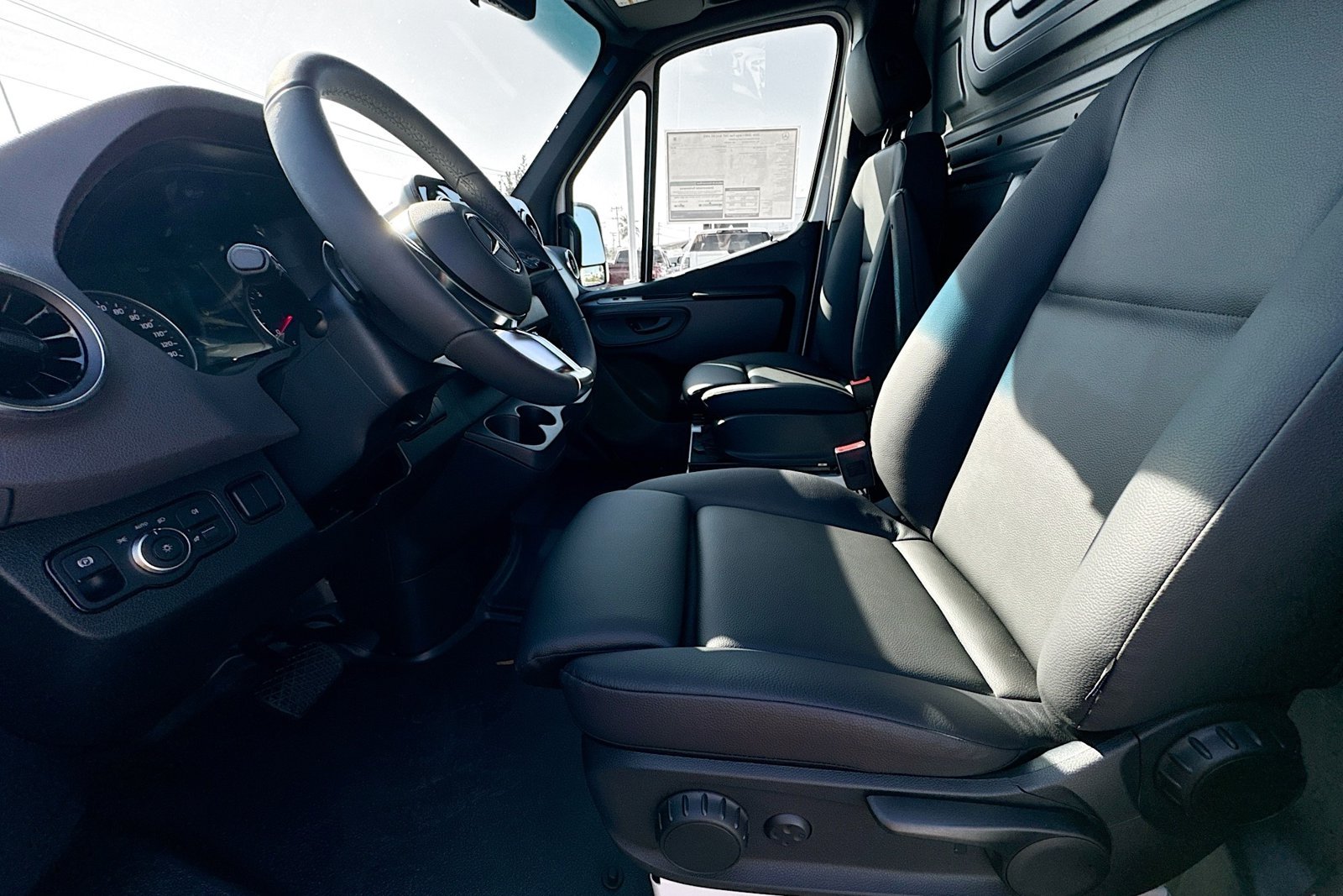 New 2026 Arctic White Mercedes-Benz  image 18