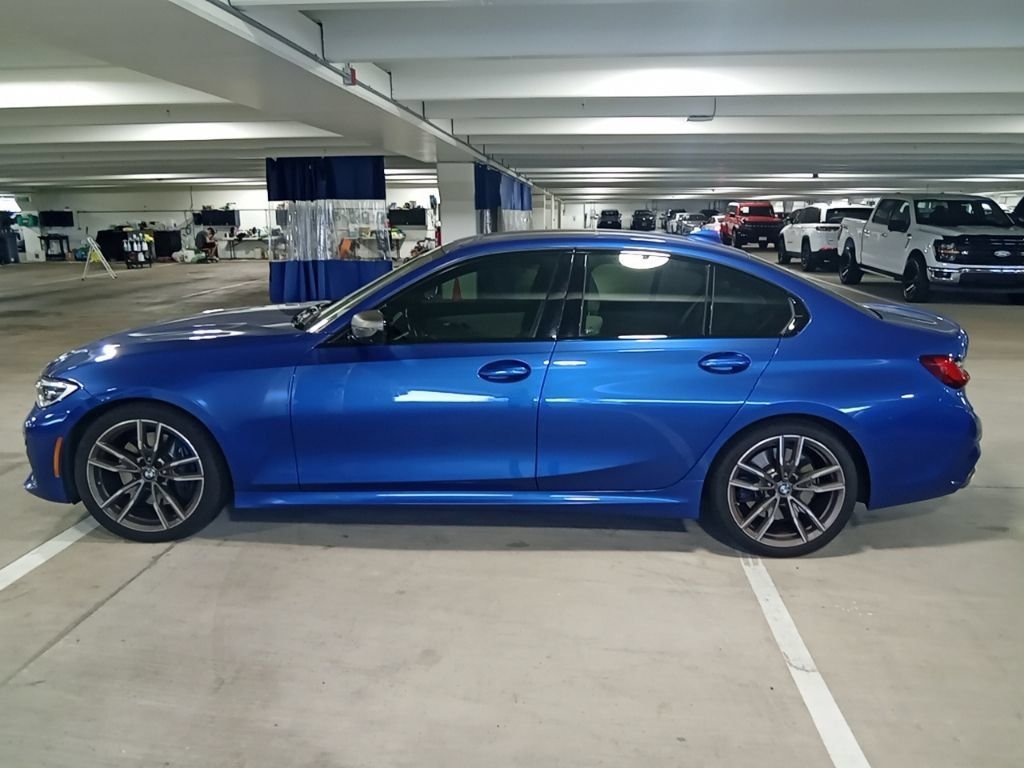 Used 2022 Blue Metallic BMW M340i image 8