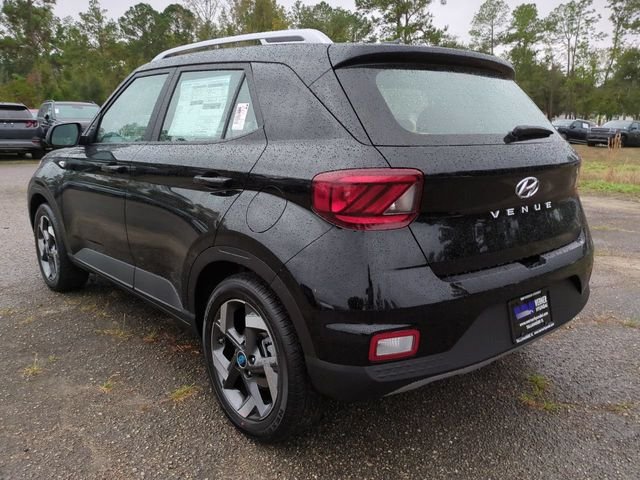 New 2026 Black Hyundai SEL image 36