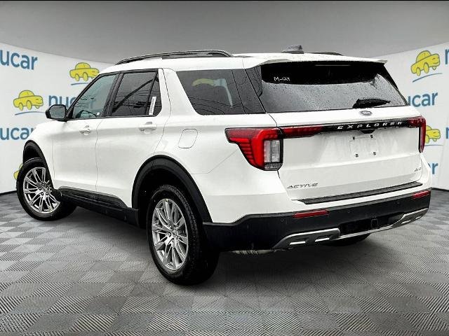 New 2026 Star White Metallic Tri-Coat Ford Active image 17