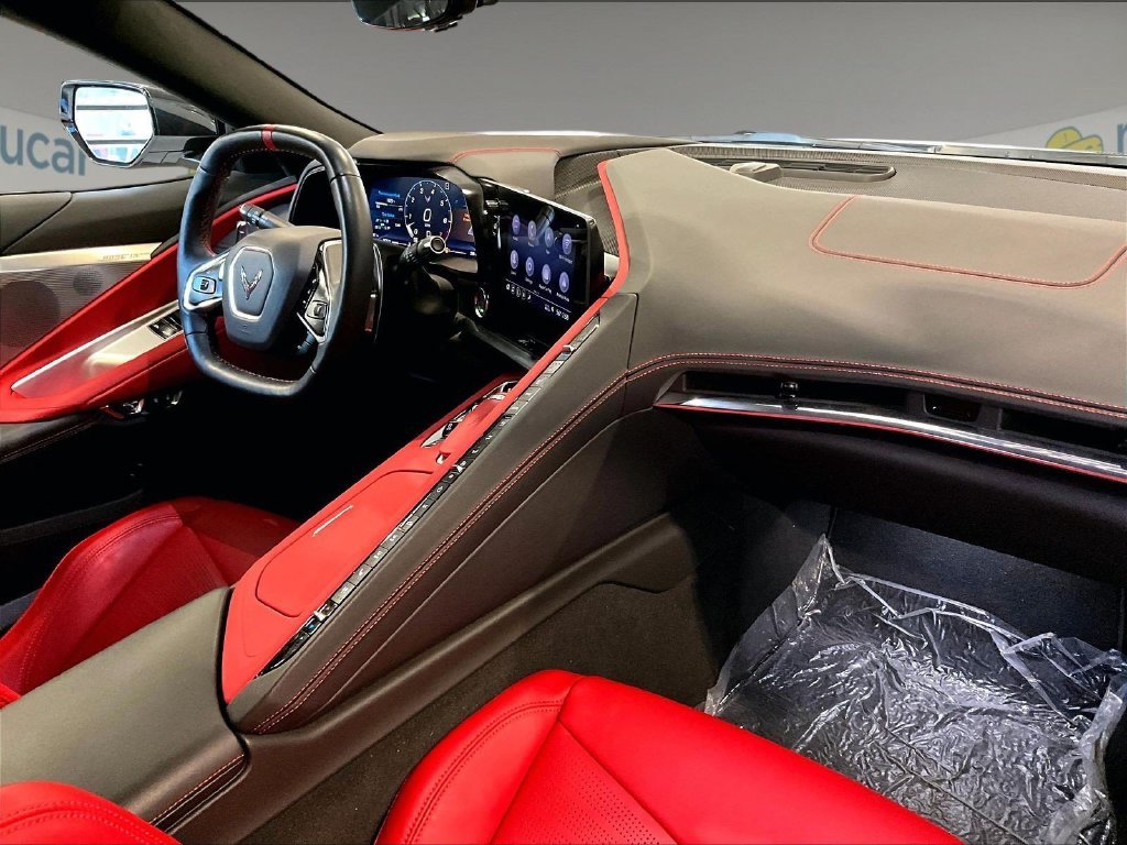 Used 2020 White Chevrolet Stingray image 14