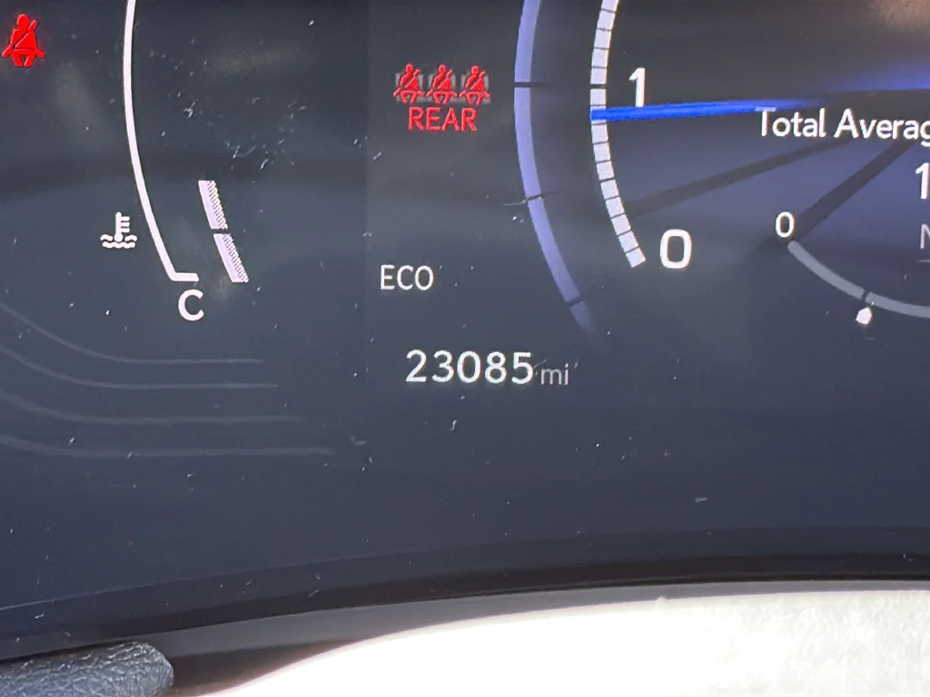 Used 2024 White Lexus 350 F SPORT Handling image 12