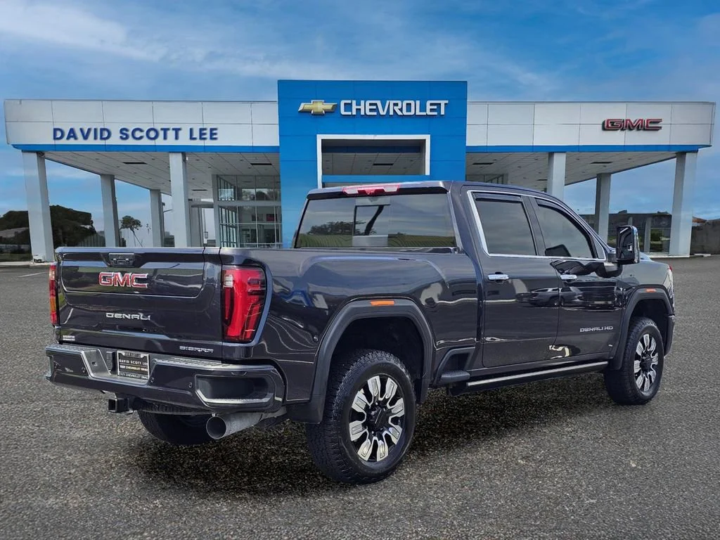Used 2025 Titanium Rush Metallic GMC Denali image 10