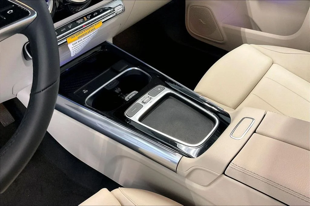 New 2026 Polar White Mercedes-Benz GLA 250 image 19