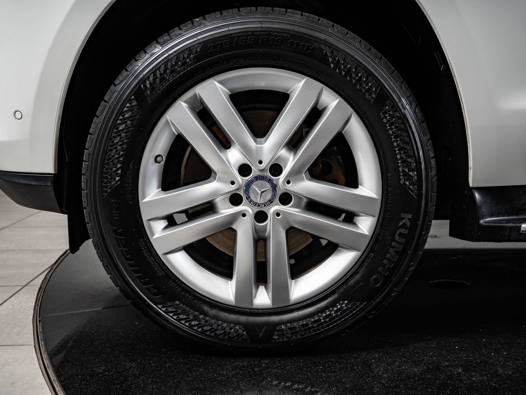 Used 2016 Polar White Mercedes-Benz GL 450 image 13