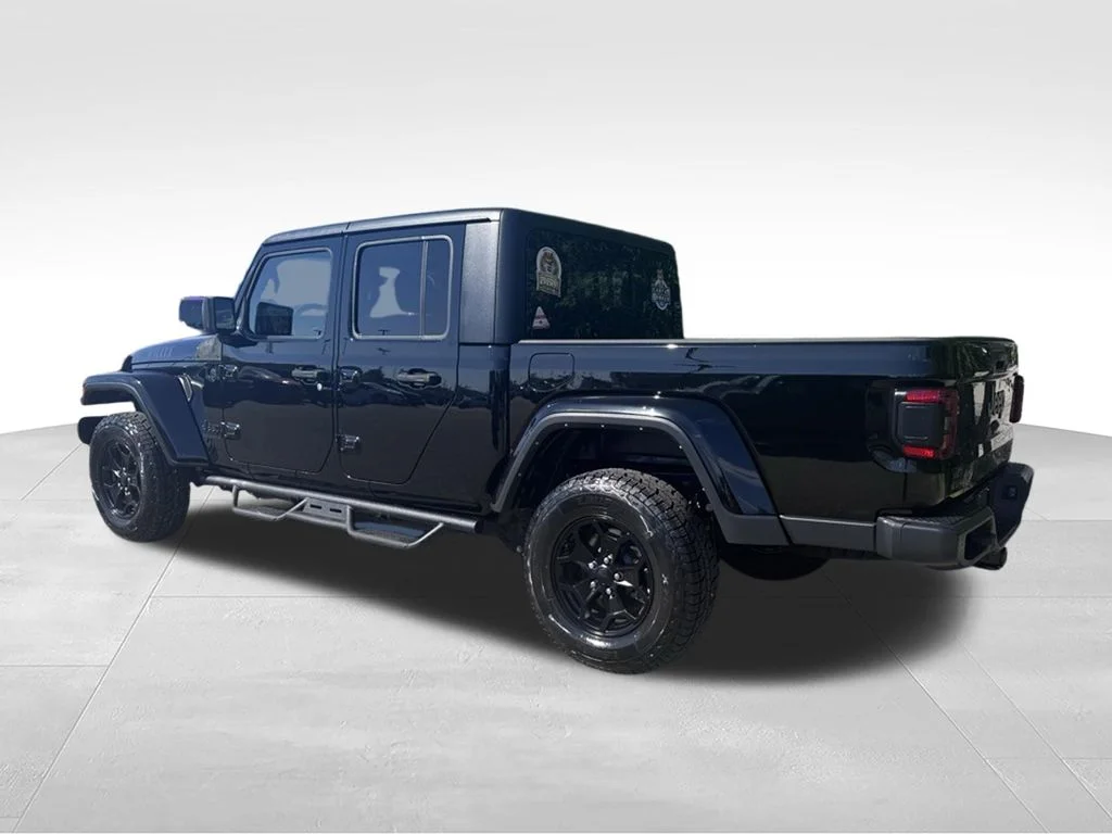 Used 2021 Black Jeep Willys image 5