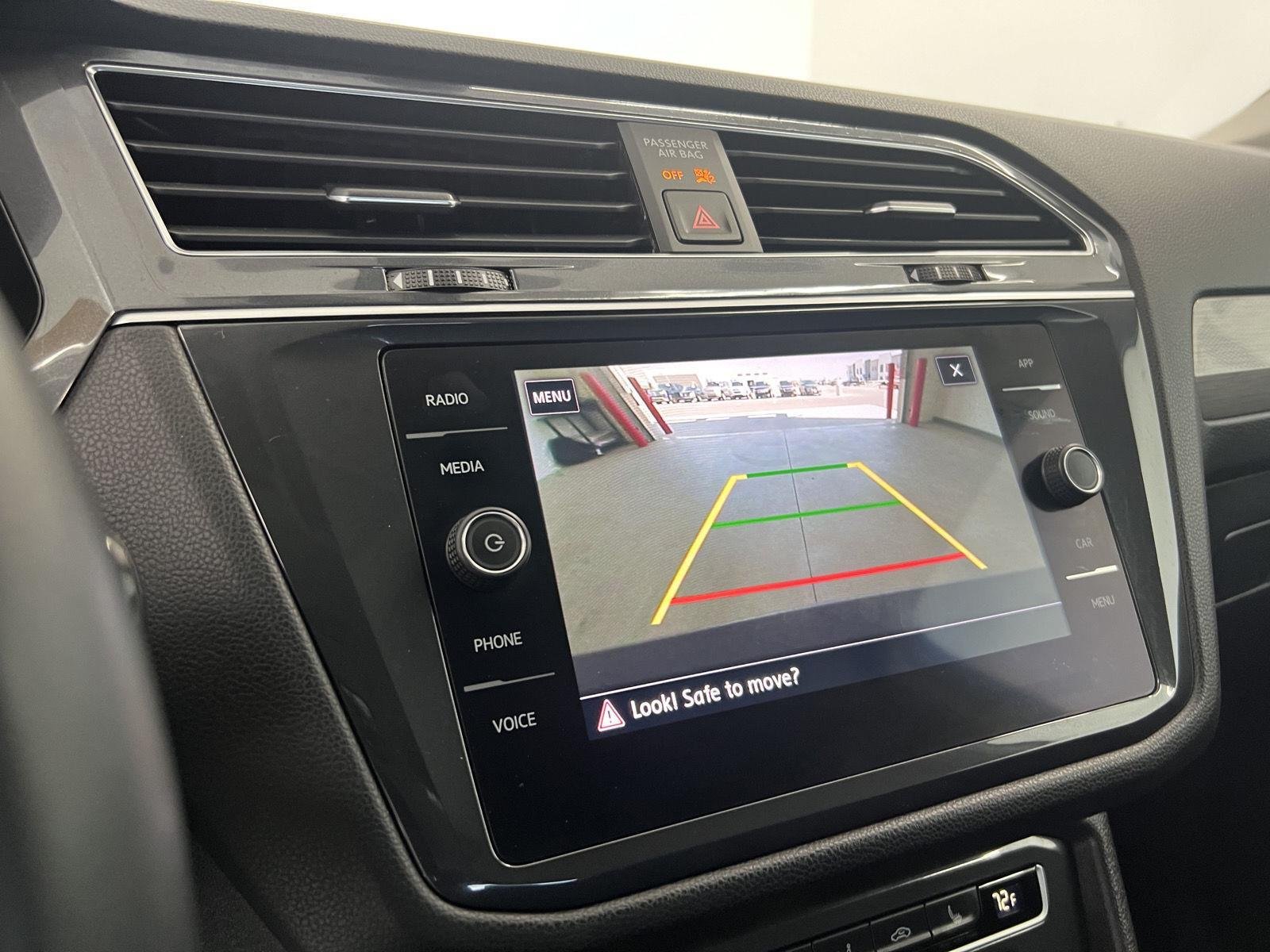 2020 Volkswagen Tiguan SE - Photo 18