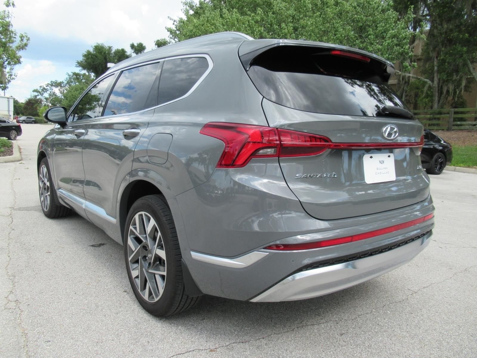 Used 2023 Gray Hyundai Calligraphy image 4