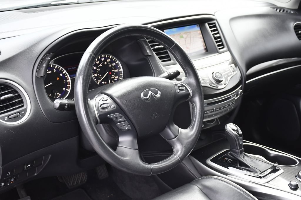 Certified Used 2019 Liquid Platinum INFINITI LUXE image 21