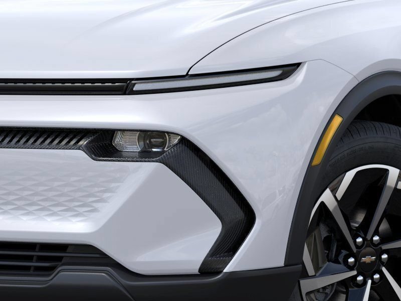 New 2026 Summit White Chevrolet LT image 11
