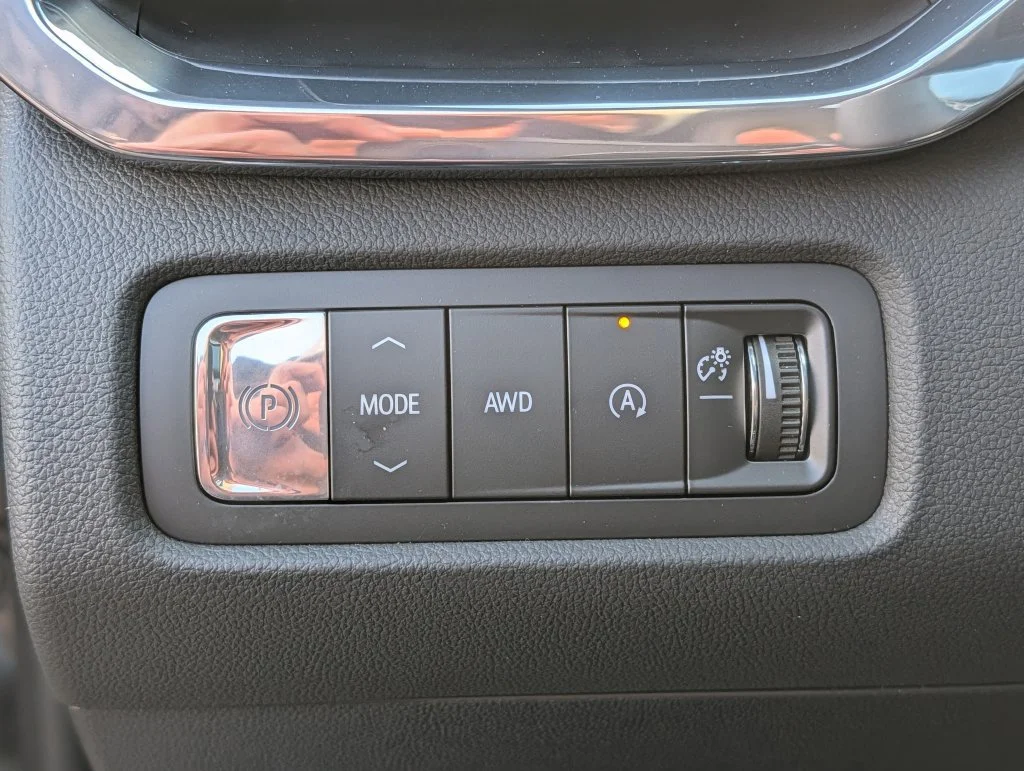 2026 GMC Acadia Denali - Photo 14