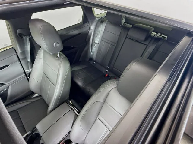 Used 2026 Arroios Grey Metallic Land Rover S image 14