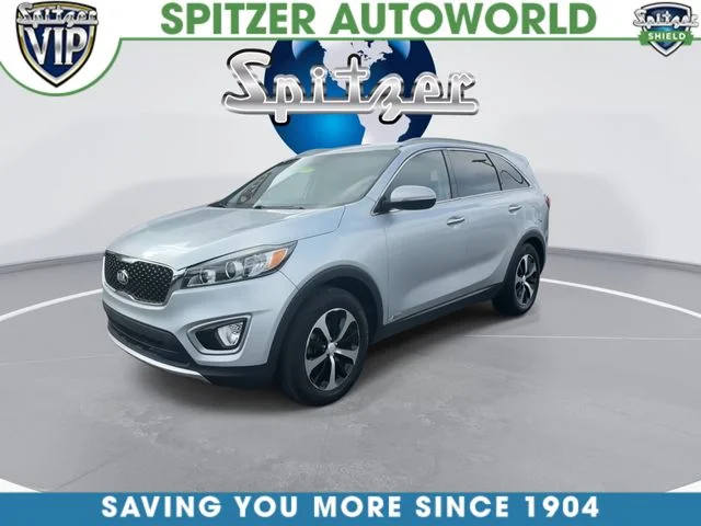 Used 2017 Silver Kia EX image 4