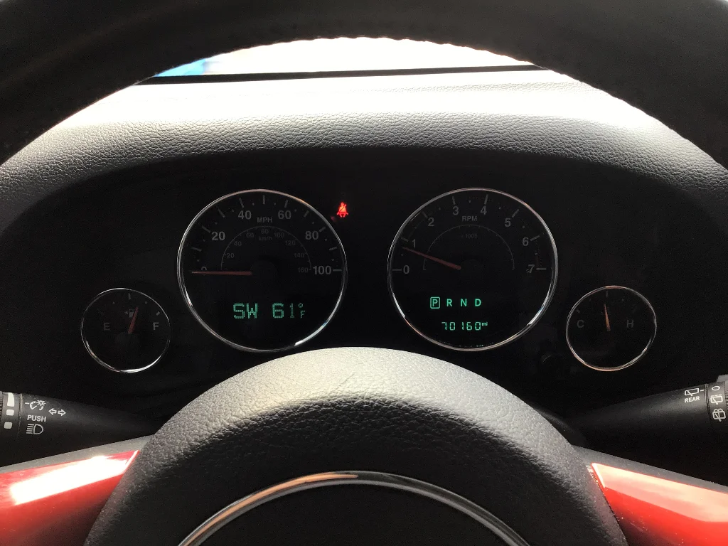 Used 2014 Red Jeep Unlimited Sahara image 14