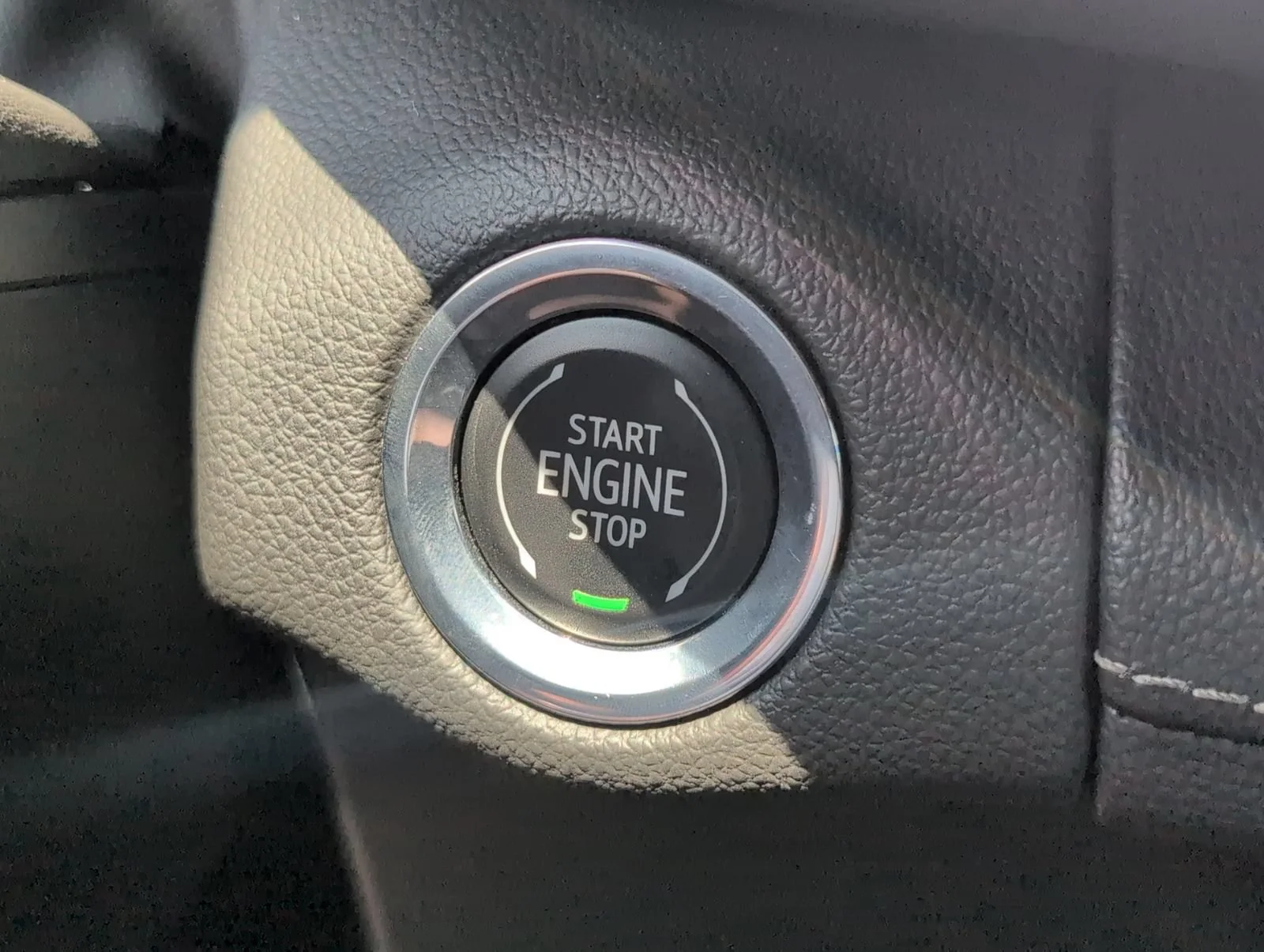 Used 2023 Ebony Twilight Metallic Buick Preferred image 21