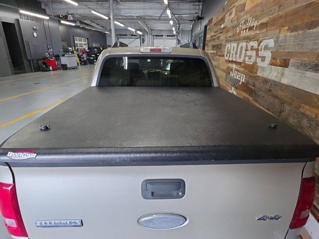Used 2007 Pueblo Gold Clearcoat Metallic Ford XLT image 6