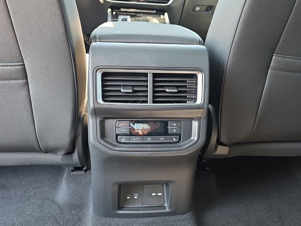 2026 Volkswagen Atlas SEL - Photo 31