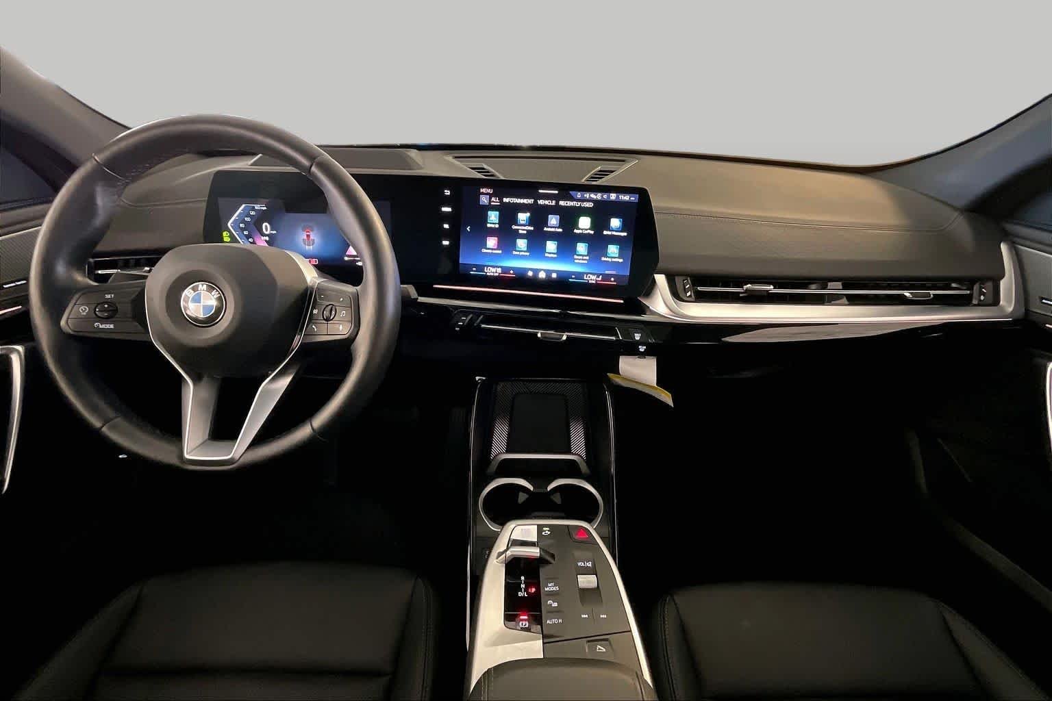 Certified Used 2026 Vegas Red Metallic BMW xDrive28i image 14