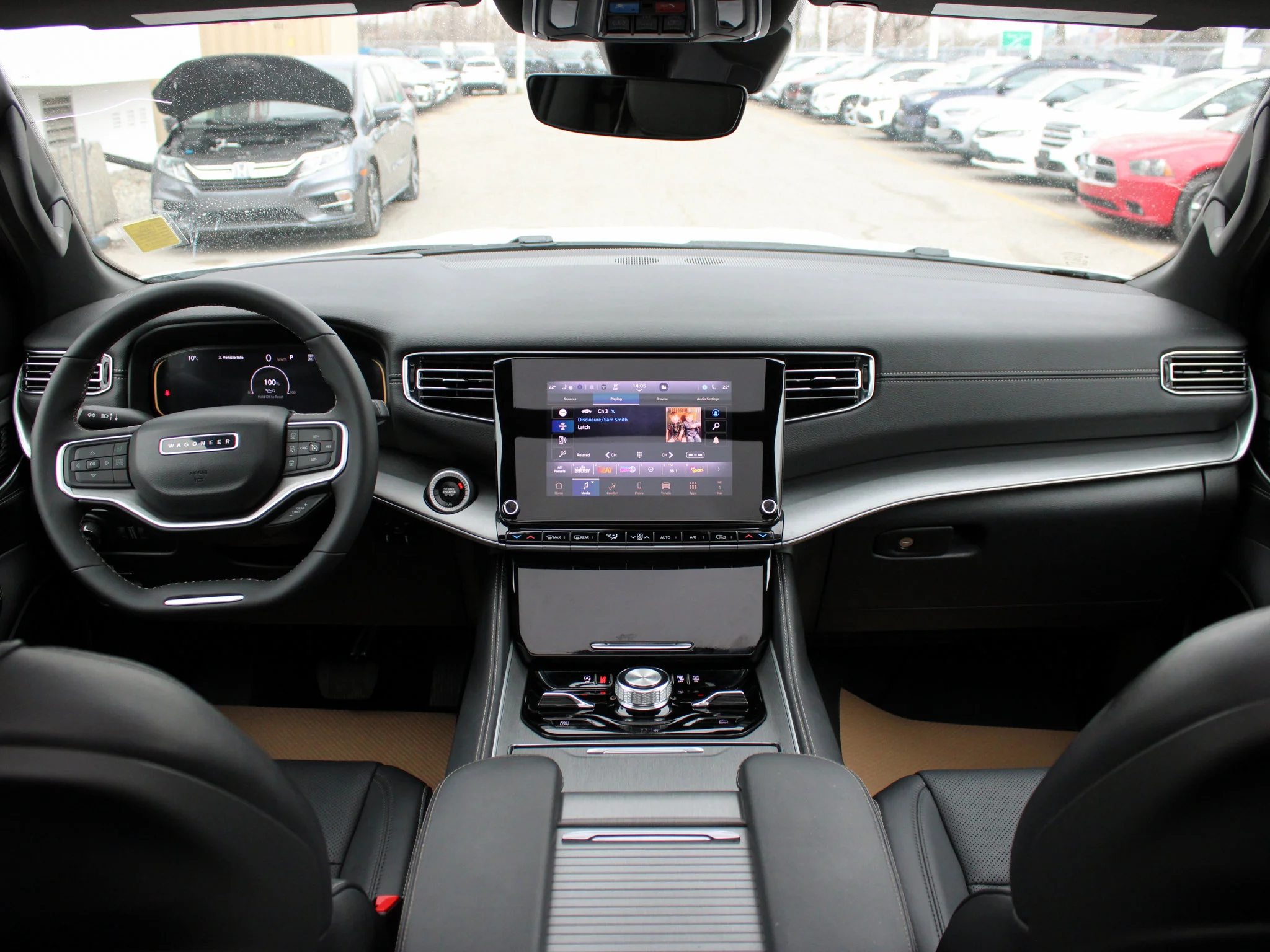 Used 2025 White Jeep Series II Carbide * HD Trailer?Tow | Three Panel Sunroof | 8 Seats | Heated Seats | Apple CarPlay image 4