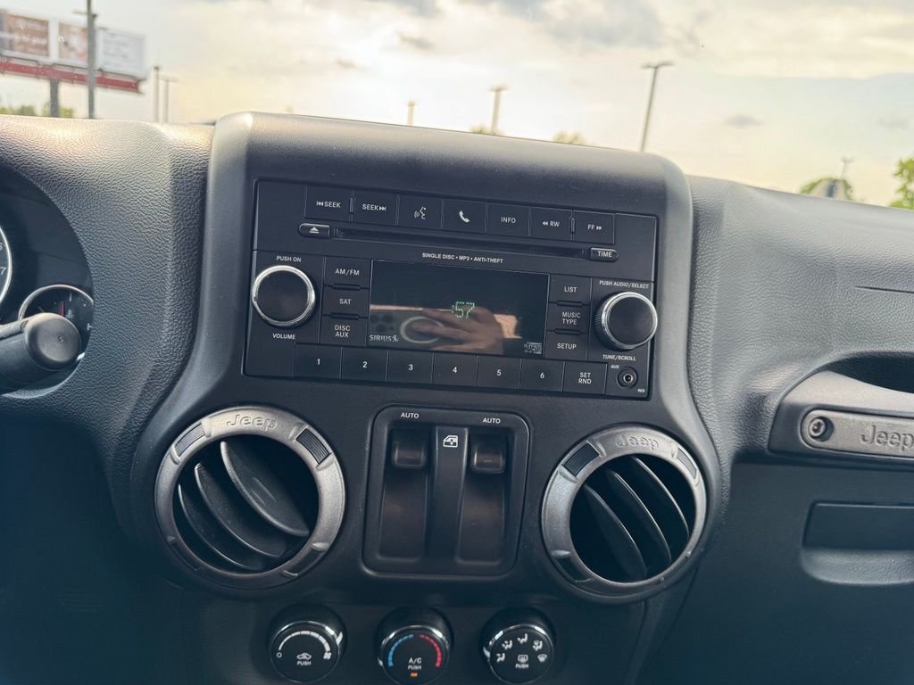 2012 Jeep Wrangler Sport - Photo 13