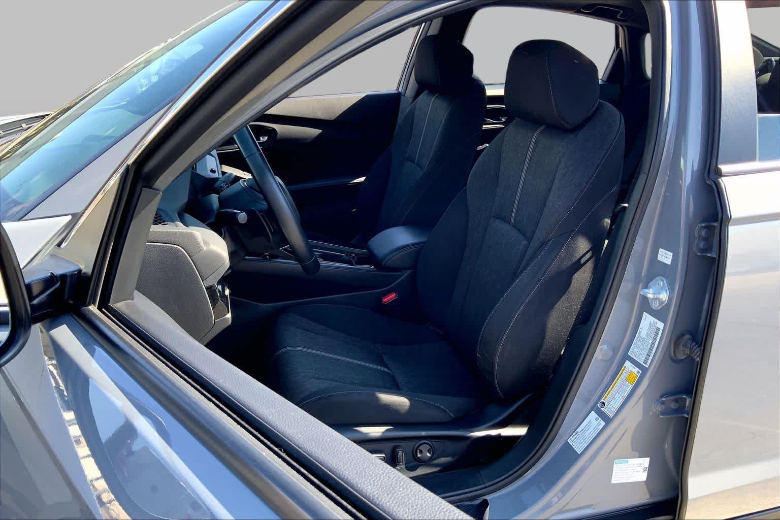 Used 2023 Urban Gray Pearl Honda Sport image 8