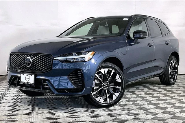 2026 Volvo XC60 Plug-In Hybrid T8 Plus