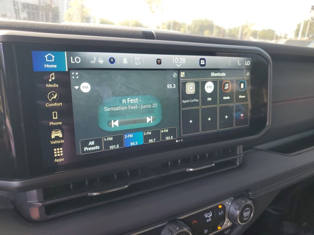 Used 2025 Black Jeep Rubicon image 17