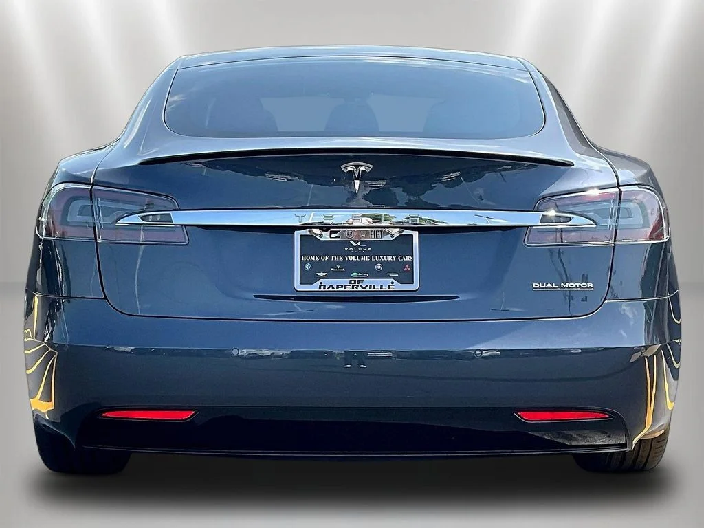 Used 2020  Tesla Performance image 5