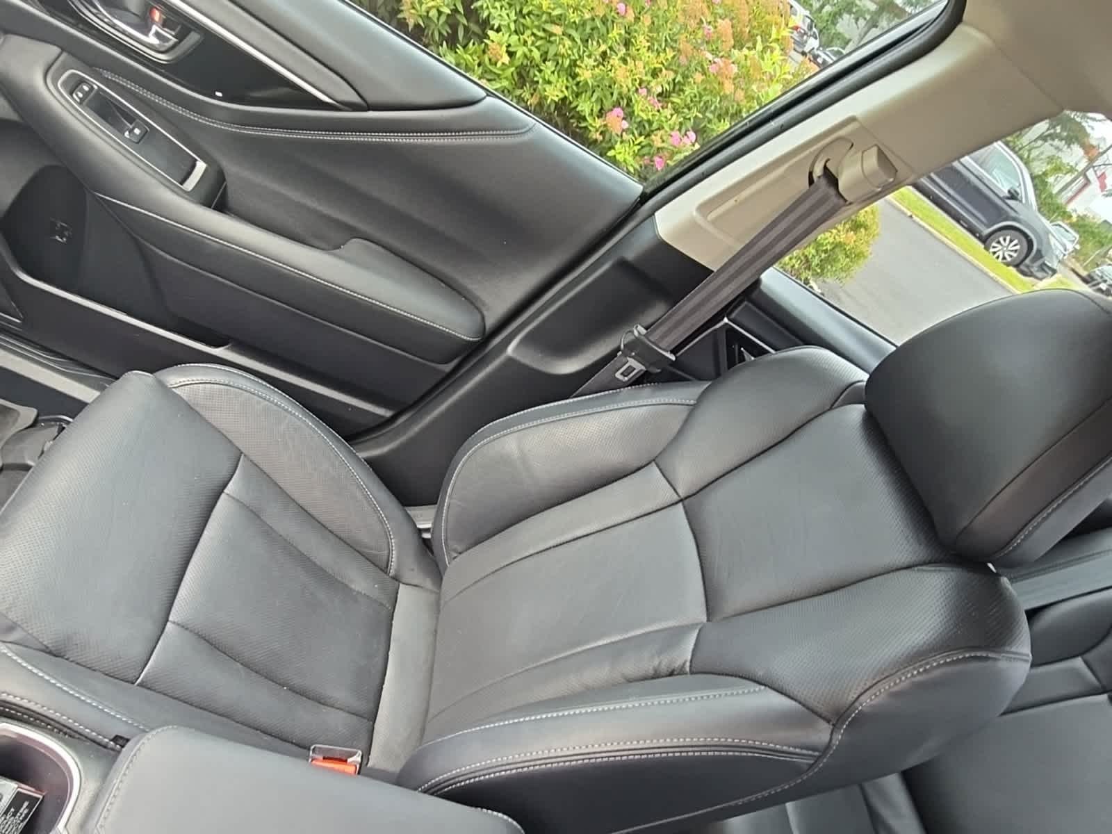 Used 2024 Crystal Black Silica Subaru Touring XT image 18