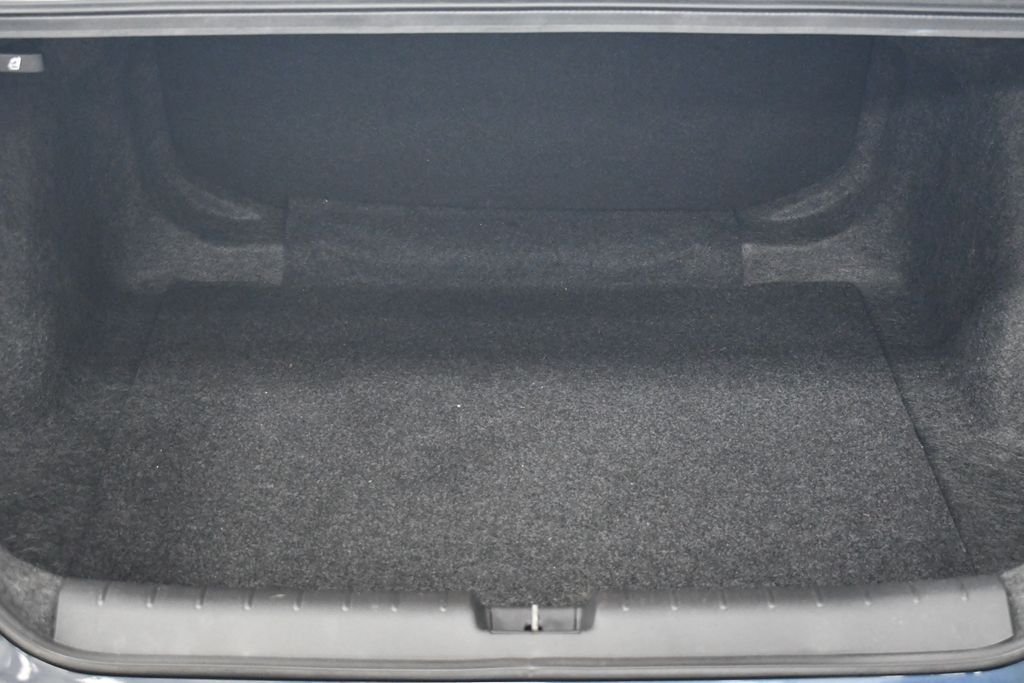 Certified Used 2019 Modern Steel Metallic Honda LX image 5