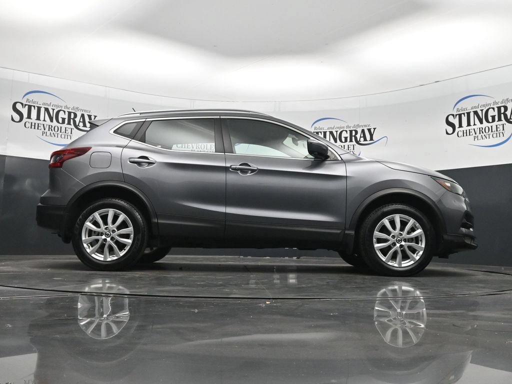 Used 2022 Gray Nissan SV FWD Xtronic CVT image 33