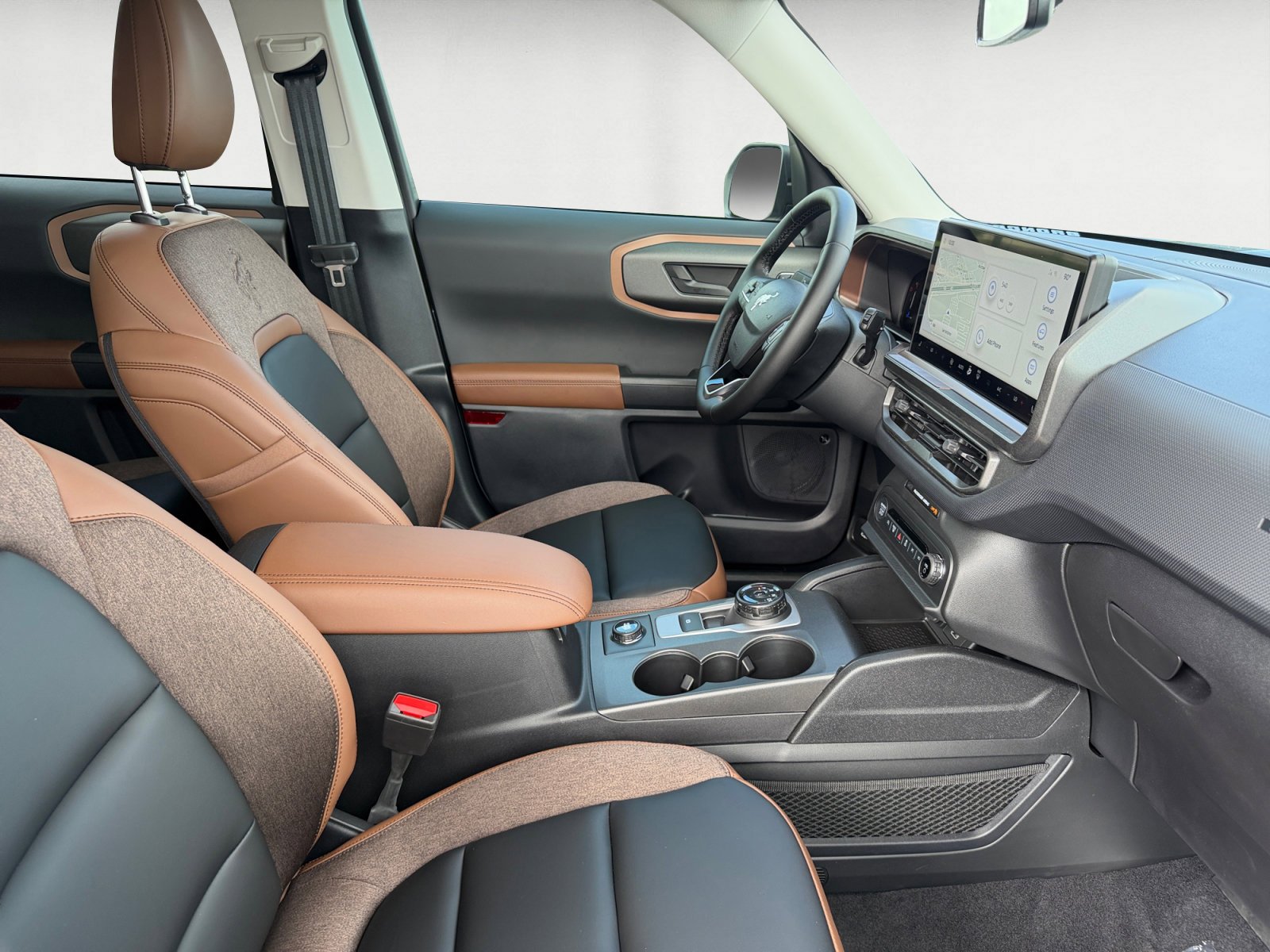 New 2026 Azure Gray Metallic Tri-Coat Ford Outer Banks image 15