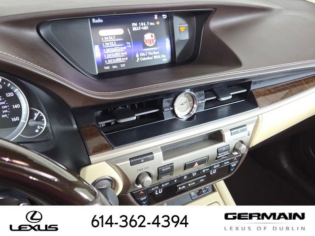 Used 2017 White Lexus 350 image 24