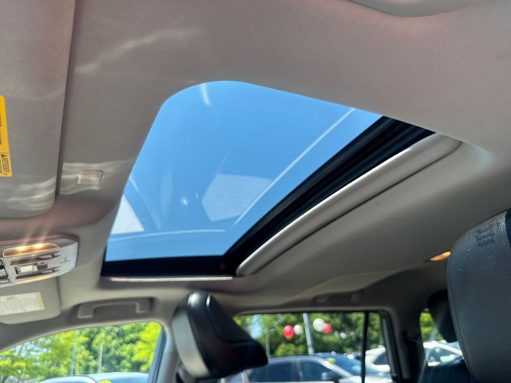 Used 2022 Gray Toyota XLE image 18