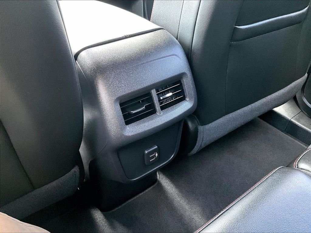 Used 2023 Gray Chevrolet RS image 28
