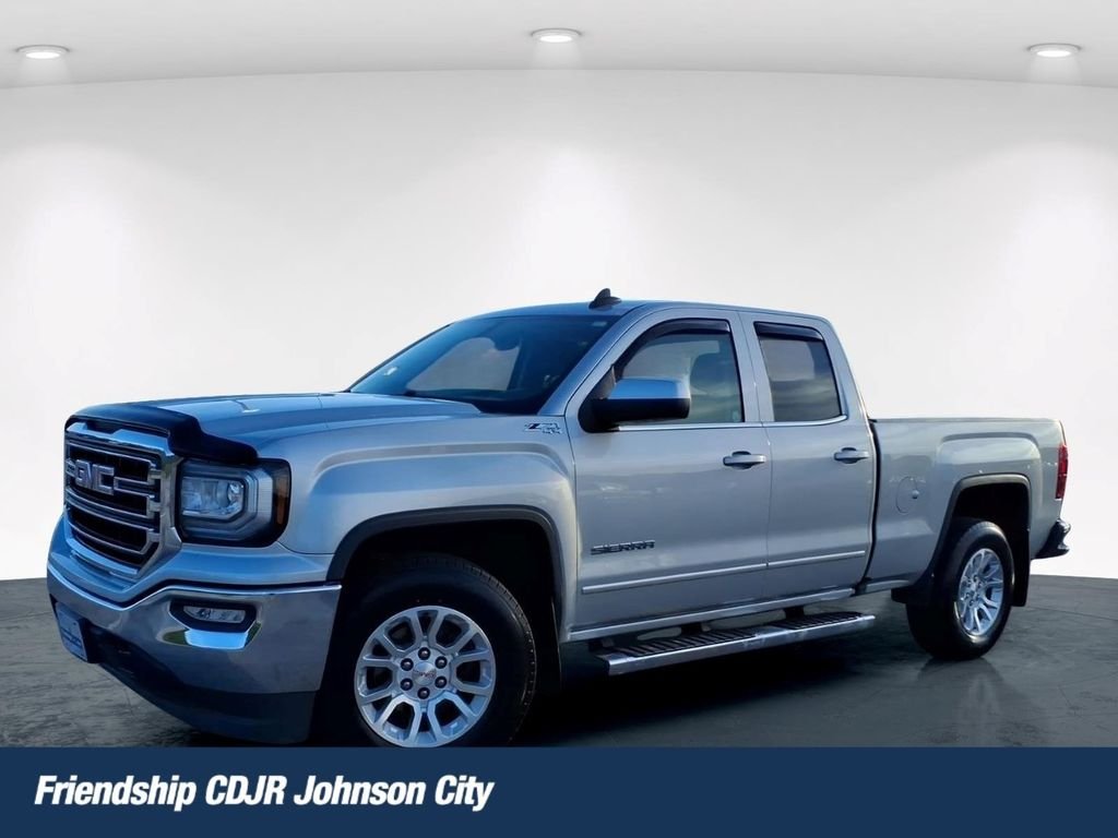 Used 2017 Silver GMC SLE image 1